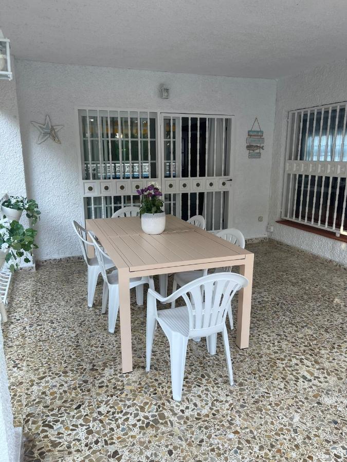 Villa Mis 5 Amores Con Piscina Benidorm Exterior foto